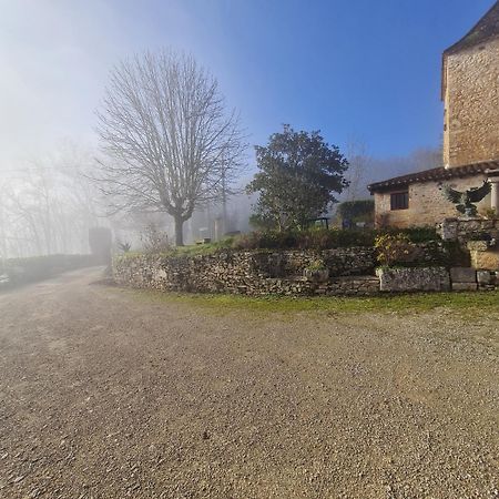 ホテル Domaine Du Cardou Puy-lʼÉvêque エクステリア 写真