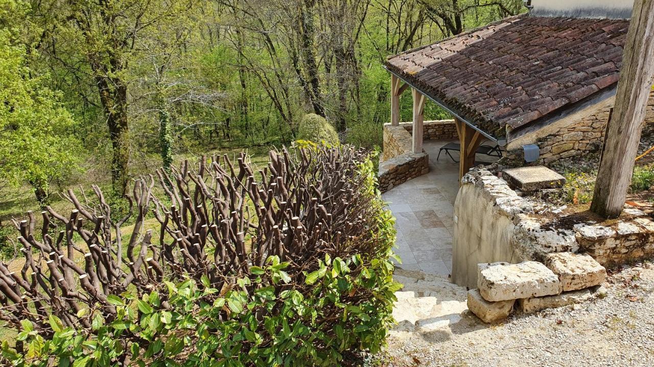 ホテル Domaine Du Cardou Puy-lʼÉvêque エクステリア 写真